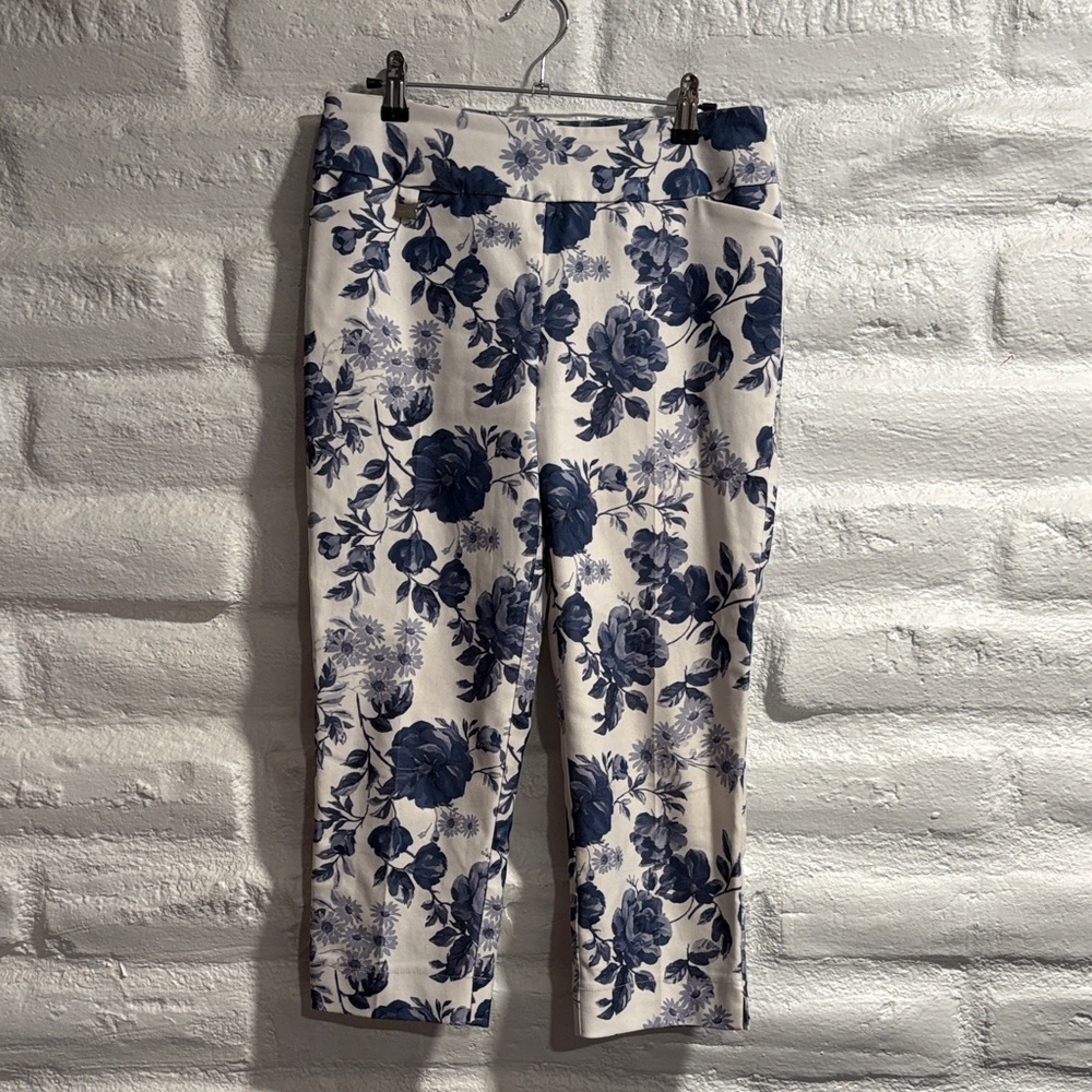 Joseph Ribkoff Floral Capri Pants